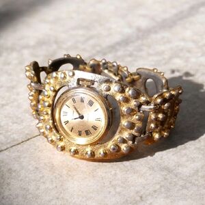 Vintage Vendome 7 Jewels Wind Up Watch